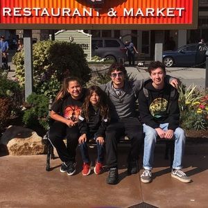 Meet your Posher, Leah